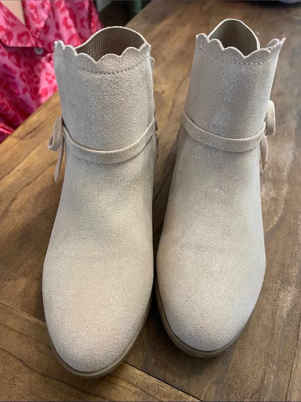 Girls Scalloped Ankle Bootie in Blush Pink